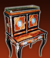 Bonheur du jour Louis XV restauré par Denis